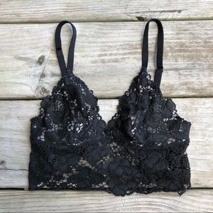 Victoria’s Secret very sexy lace Bralette